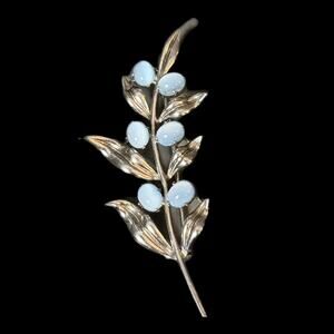 Vintage (WRE) Sterling Brooch w/ Blue Moonstone Glass Cabochon